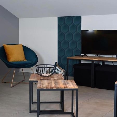 Le Spacieux Cosy - 4 Personnes - Geneve Cranves-Sales Buitenkant foto